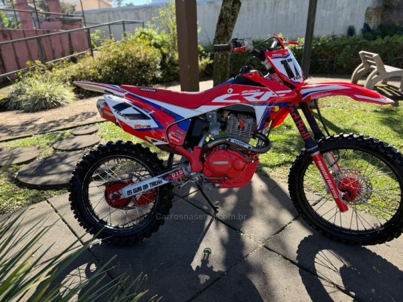 CRF 230F  - 2016 - BROCHIER