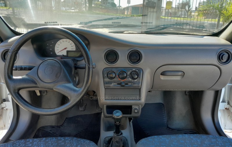 CELTA 1.0 MPFI VHC 8V GASOLINA 2P MANUAL - 2001 - CAXIAS DO SUL