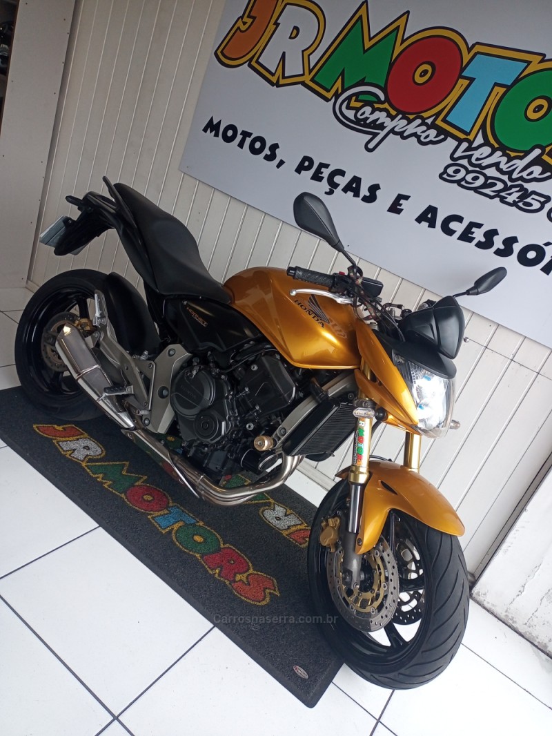 cb 600f 2010 caxias do sul