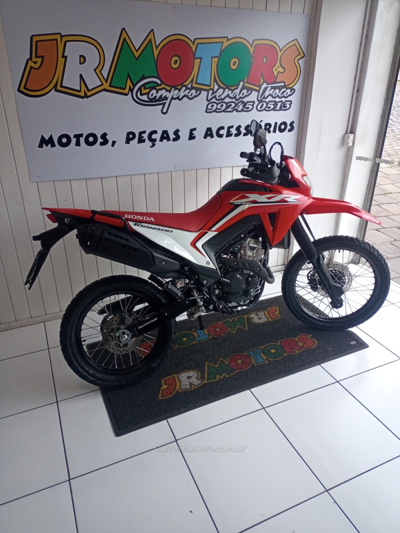 XR 300L TORNADO  - 2025 - CAXIAS DO SUL