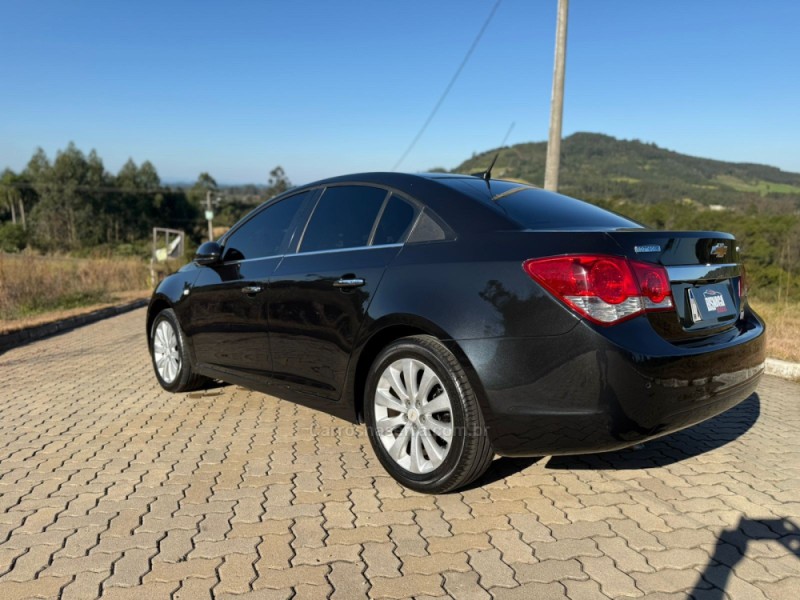 CRUZE 1.8 LTZ 16V FLEX 4P AUTOMÁTICO - 2014 - BROCHIER
