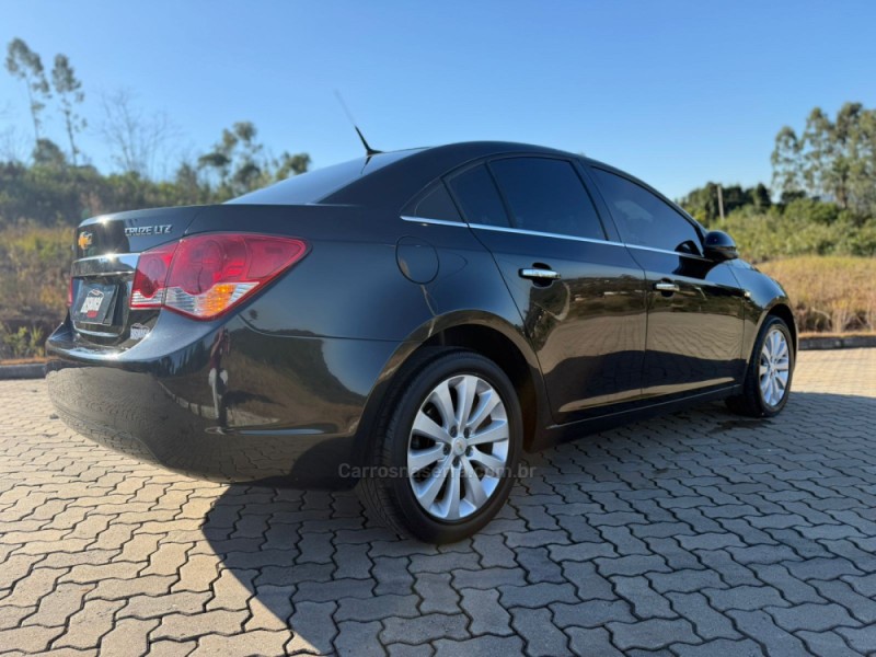 CRUZE 1.8 LTZ 16V FLEX 4P AUTOMÁTICO - 2014 - BROCHIER