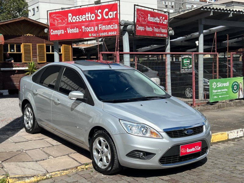 FOCUS 2.0 TITANIUM PLUS SEDAN 16V FLEX 4P AUTOMÁTICO