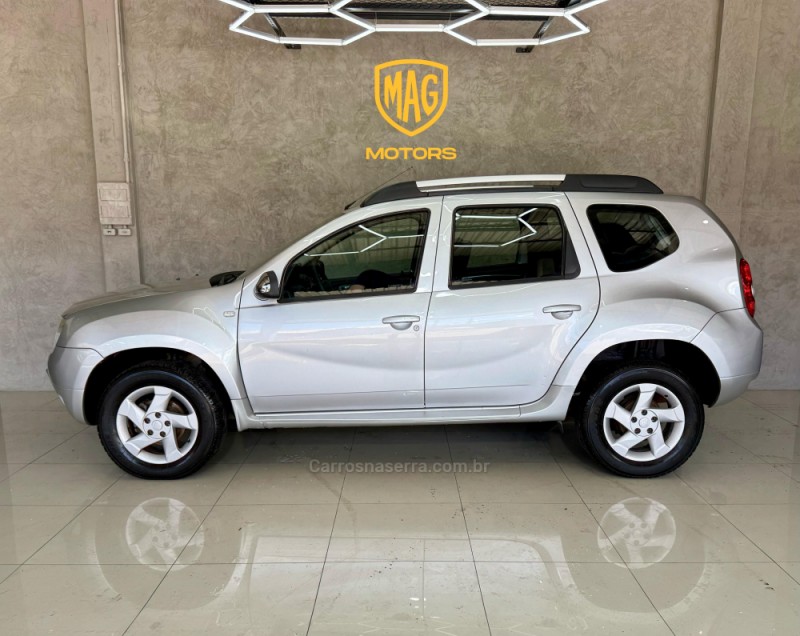 DUSTER RENAULT DUSTER 1.6 TECH ROAD DYNAMIQUE 4X2 16V FLEX 4P MANUAL - 2013 - CAXIAS DO SUL