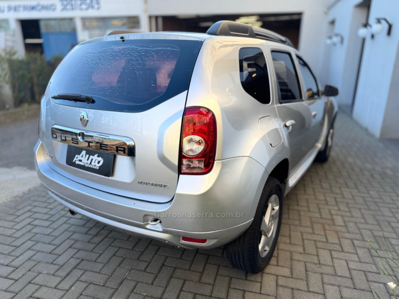 DUSTER 2.0 DYNAMIQUE 4X2 16V FLEX 4P AUTOMÁTICO - 2012 - FARROUPILHA
