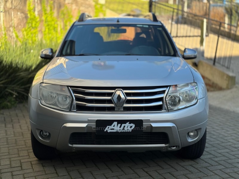 DUSTER 2.0 DYNAMIQUE 4X2 16V FLEX 4P AUTOMÁTICO - 2012 - FARROUPILHA