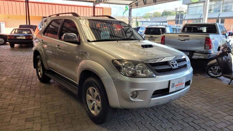 HILUX SW4 3.0 SRV 4X4 16V TURBO INTERCOOLER DIESEL 4P AUTOMÁTICO - 2008 - GARIBALDI