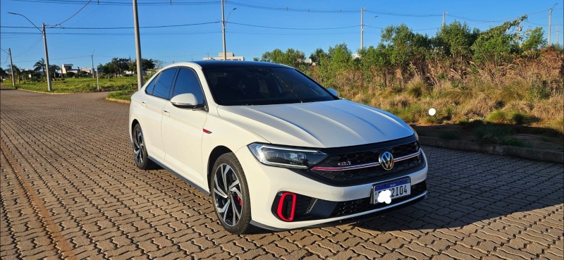 JETTA 2.0 16V TSI GLI 350 GASOLINA 4P AUTOMÁTICO - 2023 - CAXIAS DO SUL