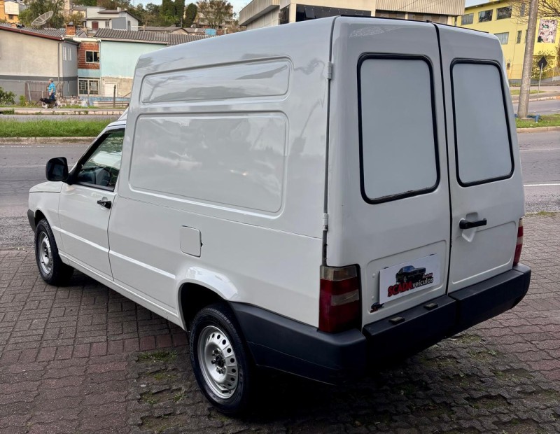 FIORINO 1.3 FURGÃO 8V GASOLINA 2P MANUAL - 2012 - CAXIAS DO SUL
