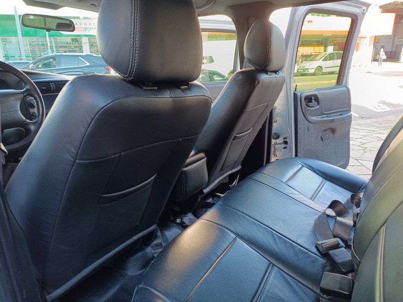 RANGER 3.0 XL 16V 4X4 CD DIESEL 4P MANUAL - 2011 - FLORES DA CUNHA
