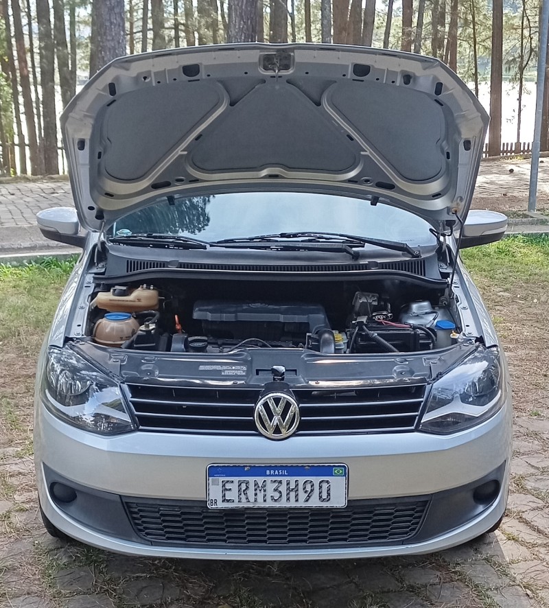 FOX 1.0 MI 8V FLEX 4P MANUAL - 2011 - CAXIAS DO SUL