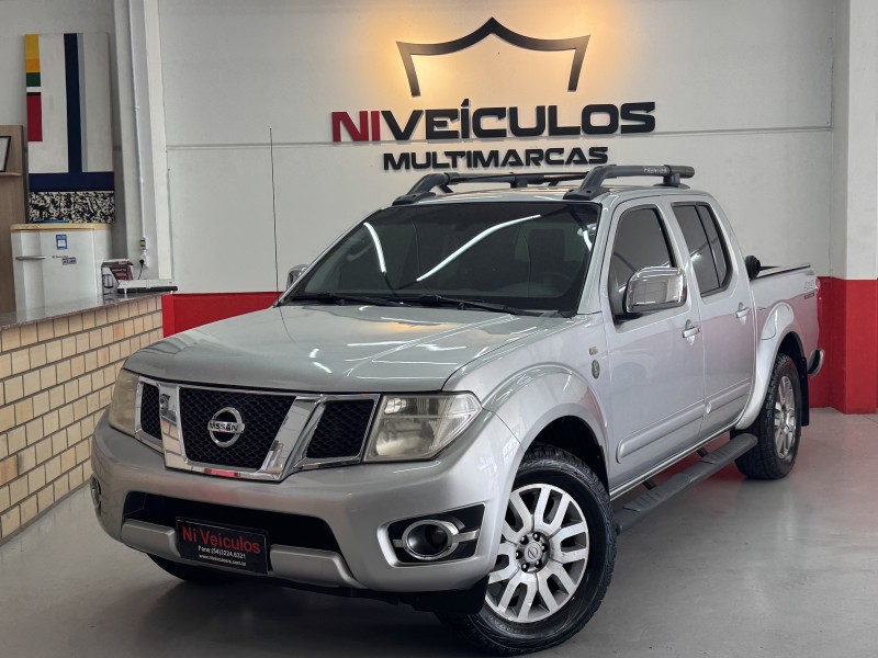 frontier 2.5 sl 10 anos 4x4 cd turbo eletronic diesel 4p automatico 2013 caxias do sul