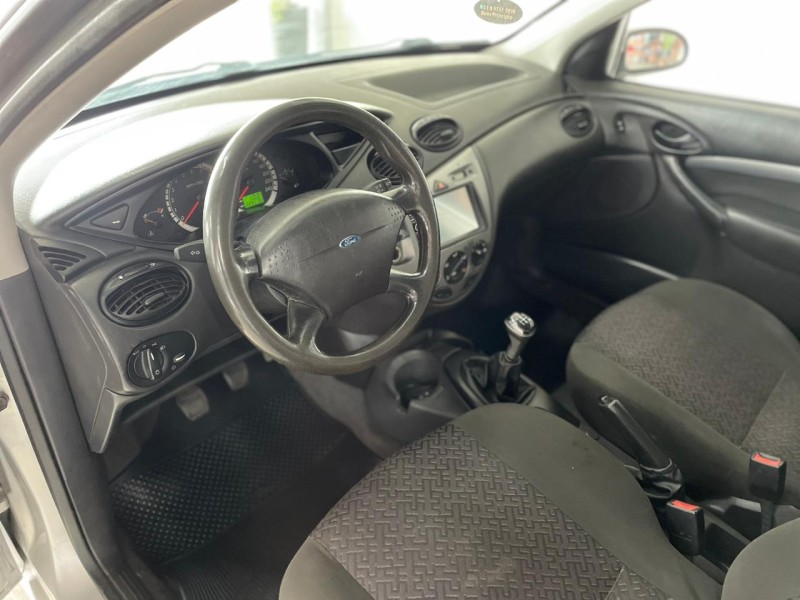 FOCUS 1.6 8V FLEX 4P MANUAL - 2008 - BOM PRINCíPIO