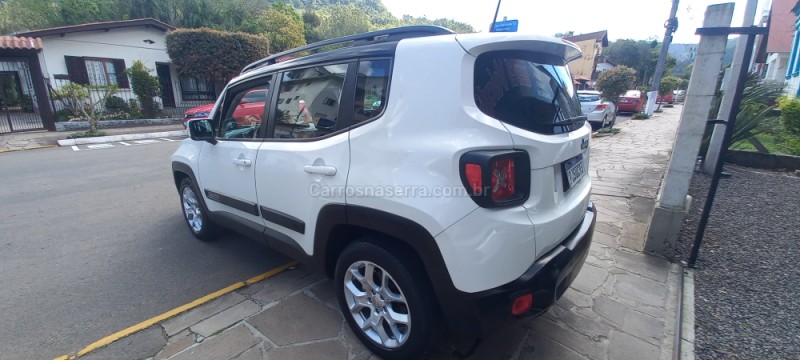 RENEGADE 1.8 16V FLEX LONGITUDE 4P AUTOMÁTICO - 2016 - PICADA CAFé