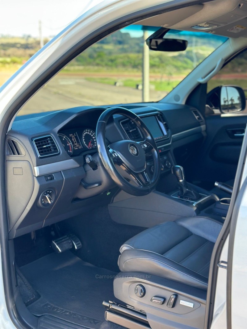 AMAROK 2.0 HIGHLINE 4X4 CD 16V TURBO INTERCOOLER DIESEL 4P AUTOMÁTICO - 2018 - PASSO FUNDO