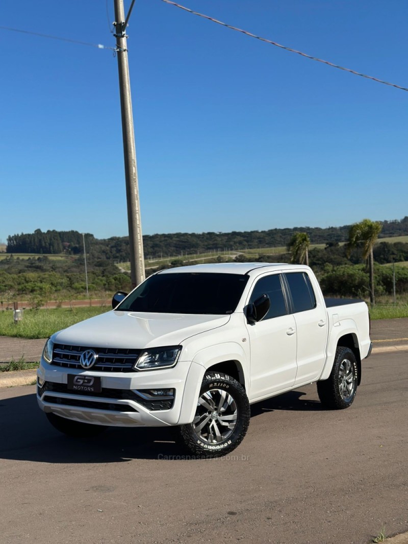 AMAROK 2.0 HIGHLINE 4X4 CD 16V TURBO INTERCOOLER DIESEL 4P AUTOMÁTICO - 2018 - PASSO FUNDO