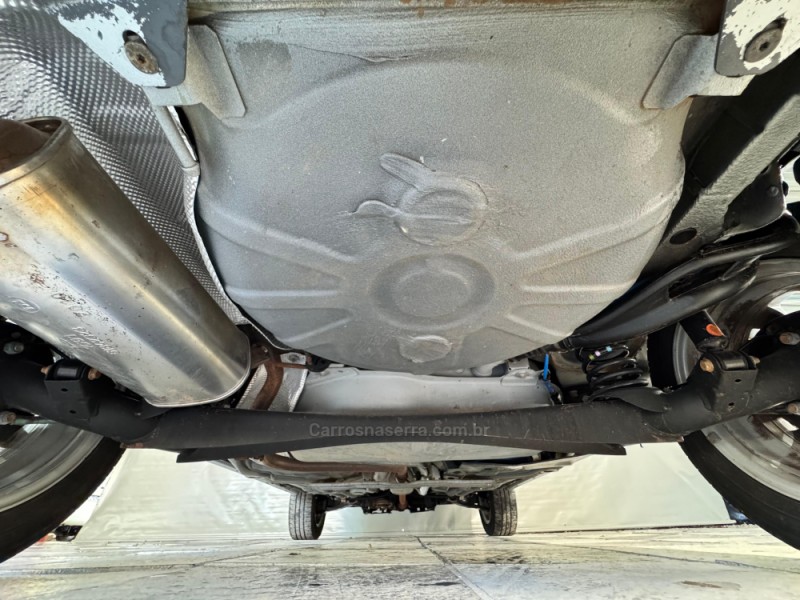 UNO 1.4 ATTRACTIVE 8V FLEX 4P MANUAL - 2011 - NOVA PRATA