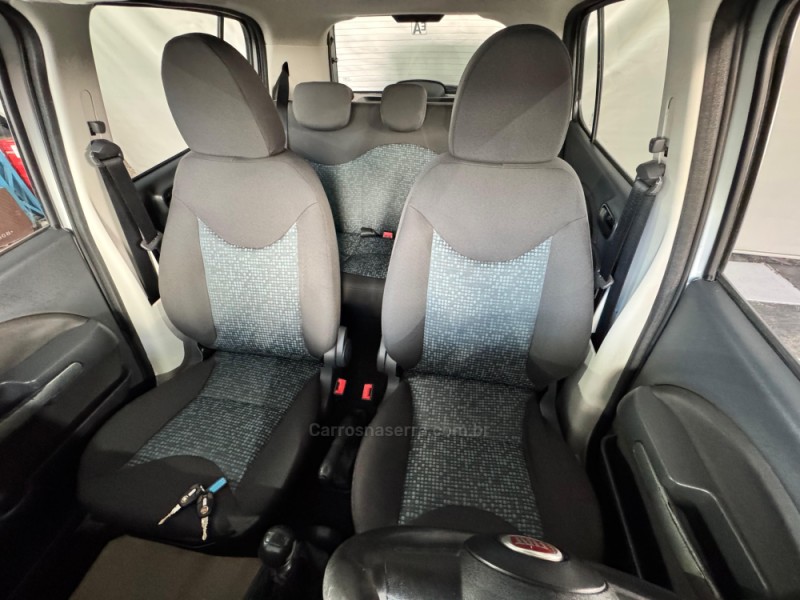 UNO 1.4 ATTRACTIVE 8V FLEX 4P MANUAL - 2011 - NOVA PRATA