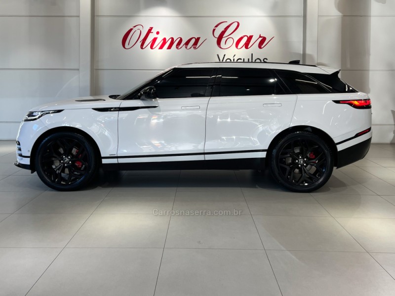 RANGE ROVER VELAR 3.0 V6 P340 GASOLINA R-DYNAMIC SE AUTOMÁTICO - 2020 - FLORES DA CUNHA