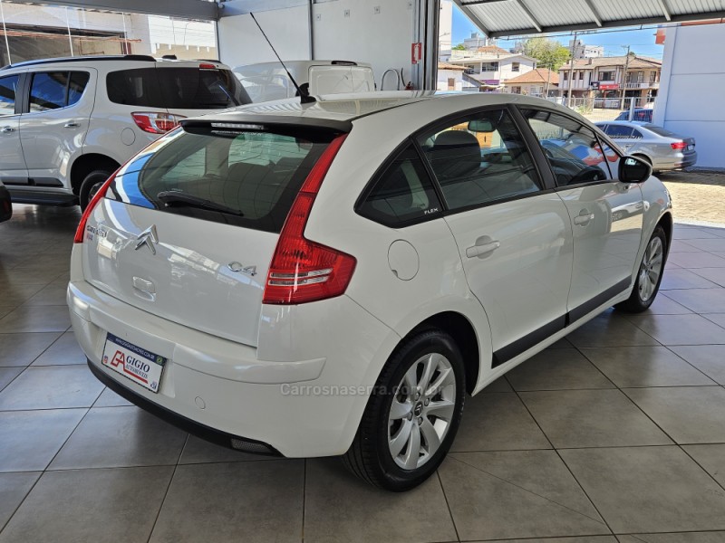 C4 2.0 GLX 16V FLEX 4P AUTOMÁTICO - 2013 - TAPEJARA