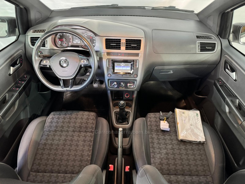 FOX 1.0 MPI TRACK 12V FLEX 4P MANUAL - 2016 - NOVA PRATA