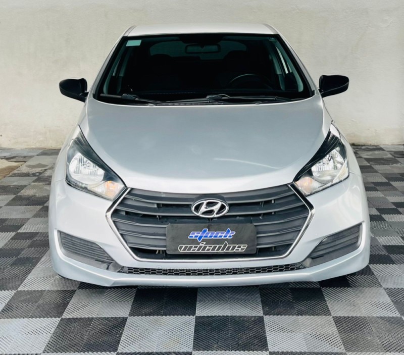 HB20 1.0 COMFORT PLUS 12V FLEX 4P MANUAL - 2017 - NOVO HAMBURGO