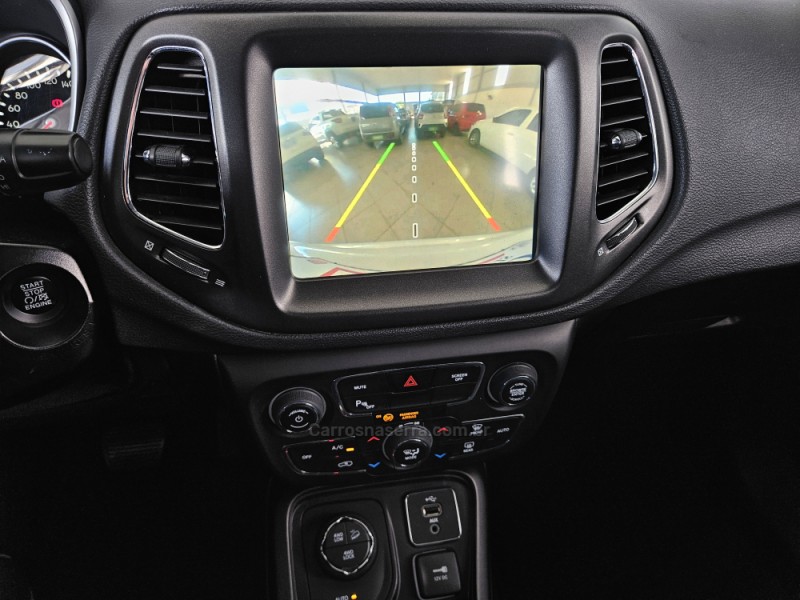 COMPASS 2.0 16V DIESEL LONGITUDE 4X4 AUTOMÁTICO - 2018 - TAPEJARA