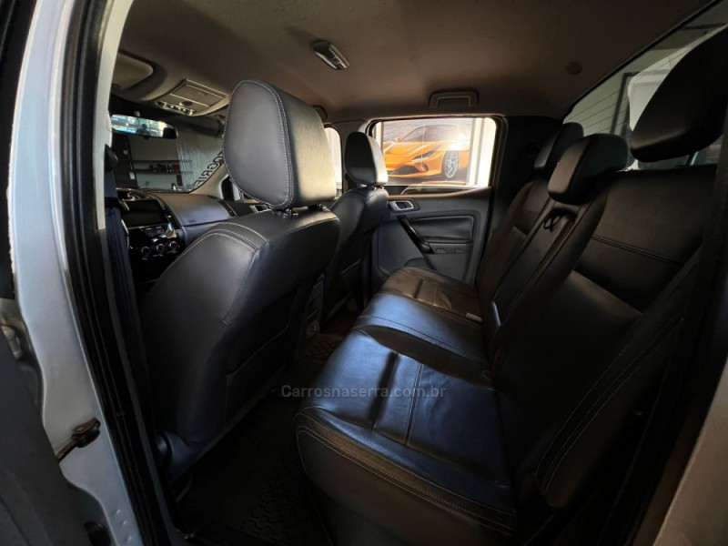 RANGER 3.2 XLT 4X4 CD 20V DIESEL 4P AUTOMÁTICO - 2015 - CAMPO BOM
