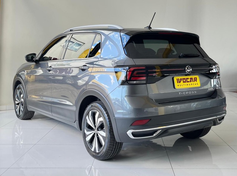 T-CROSS 1.4 HIGHLINE TSI 16V FLEX 4P AUTOMÁTICO - 2022 - VACARIA