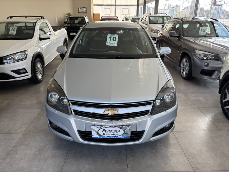 VECTRA 2.0 SFI GT-X HATCH 8V FLEX 4P MANUAL - 2010 - BENTO GONçALVES