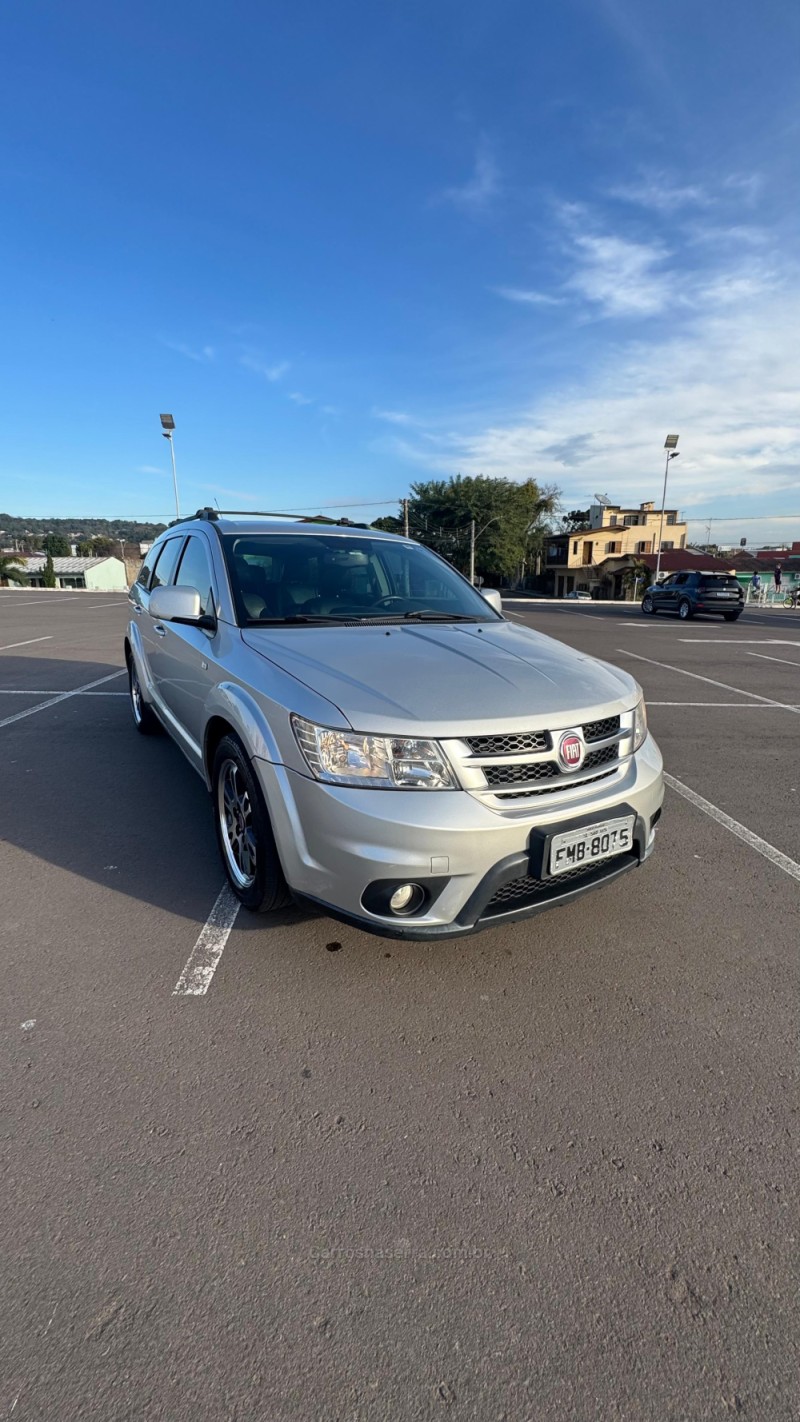 freemont 2.4 precision 16v gasolina 4p automatico 2014 santa cruz do sul