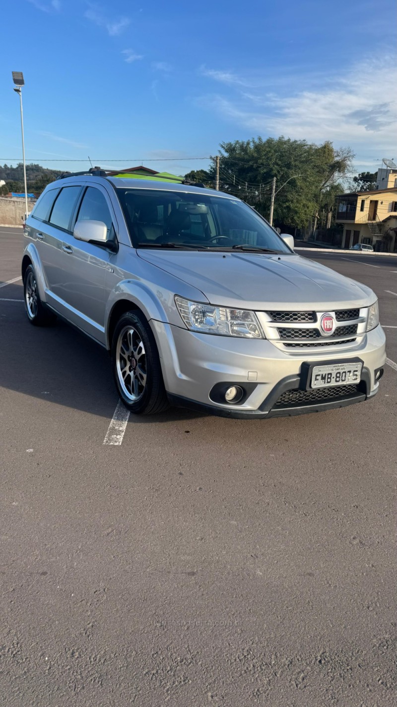 FREEMONT 2.4 PRECISION 16V GASOLINA 4P AUTOMÁTICO - 2014 - SANTA CRUZ DO SUL