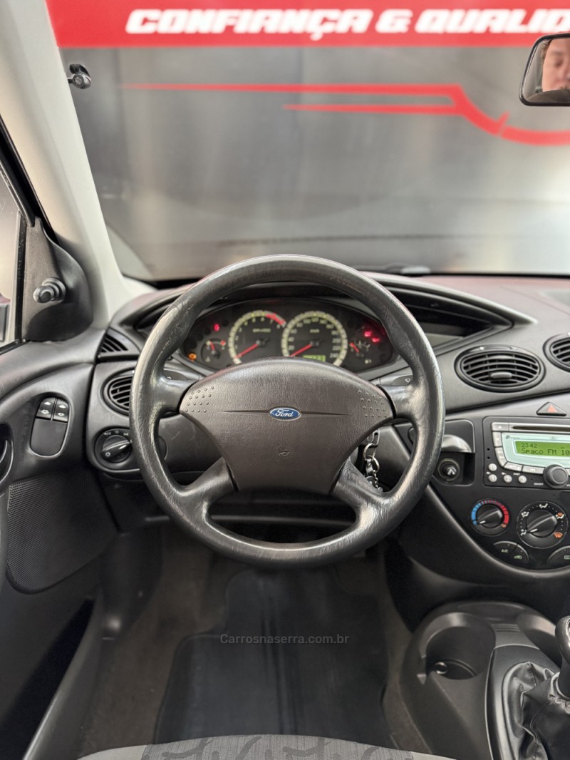 FOCUS 1.6 GL 8V GASOLINA 4P MANUAL - 2009 - FARROUPILHA