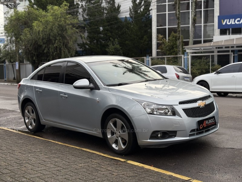 CRUZE 1.8 LT 16V FLEX 4P AUTOMÁTICO