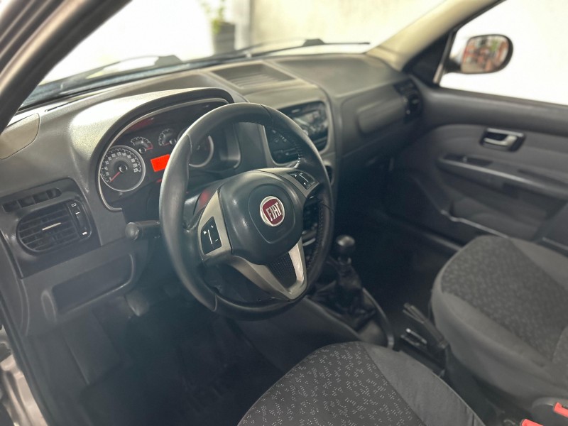 PALIO 1.6 TREKKING WEEKEND 16V FLEX 4P MANUAL - 2016 - BOM PRINCíPIO