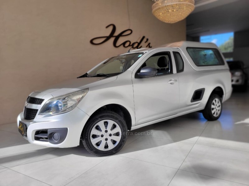 montana 1.4 mpfi ls cs 8v flex 2p manual 2014 canela