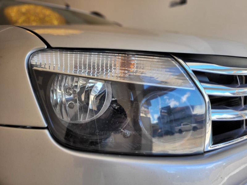 DUSTER 2.0 DYNAMIQUE 4X2 16V FLEX 4P AUTOMÁTICO - 2014 - CANELA