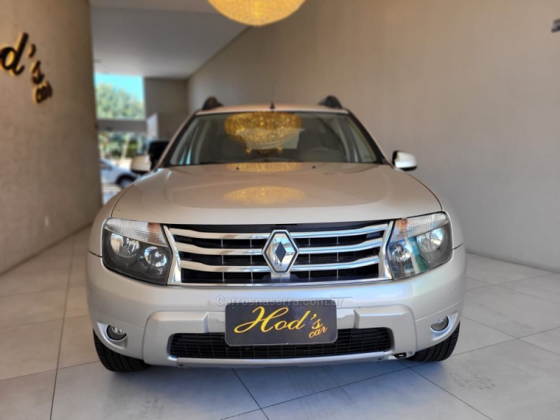 DUSTER 2.0 DYNAMIQUE 4X2 16V FLEX 4P AUTOMÁTICO - 2014 - CANELA