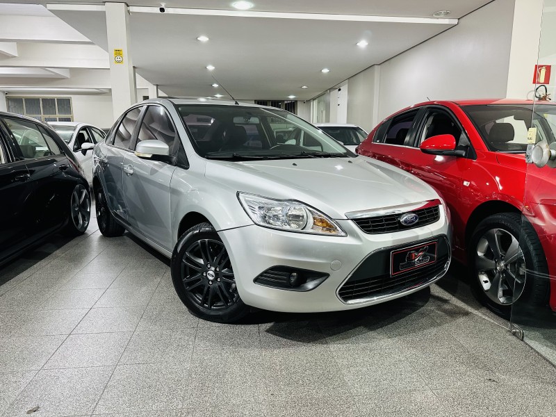 FOCUS 2.0 GHIA SEDAN 16V FLEX 4P AUTOMÁTICO - 2009 - CAXIAS DO SUL