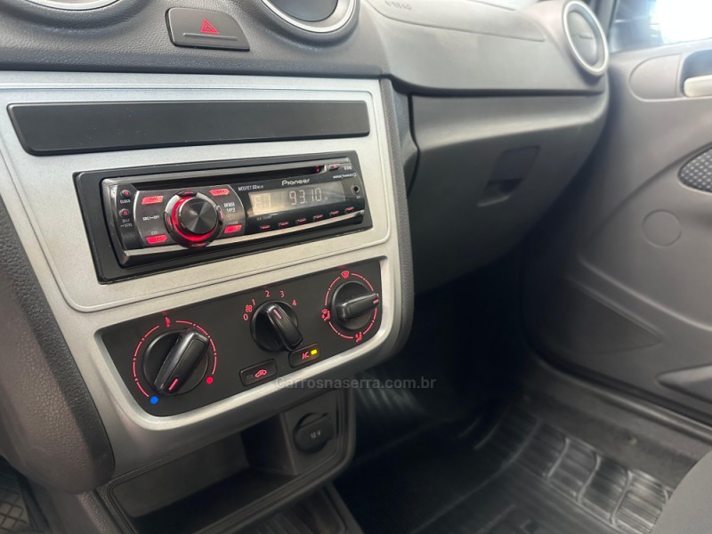 VOYAGE 1.6 MSI TOTALFLEX 8V 4P MANUAL - 2016 - VACARIA
