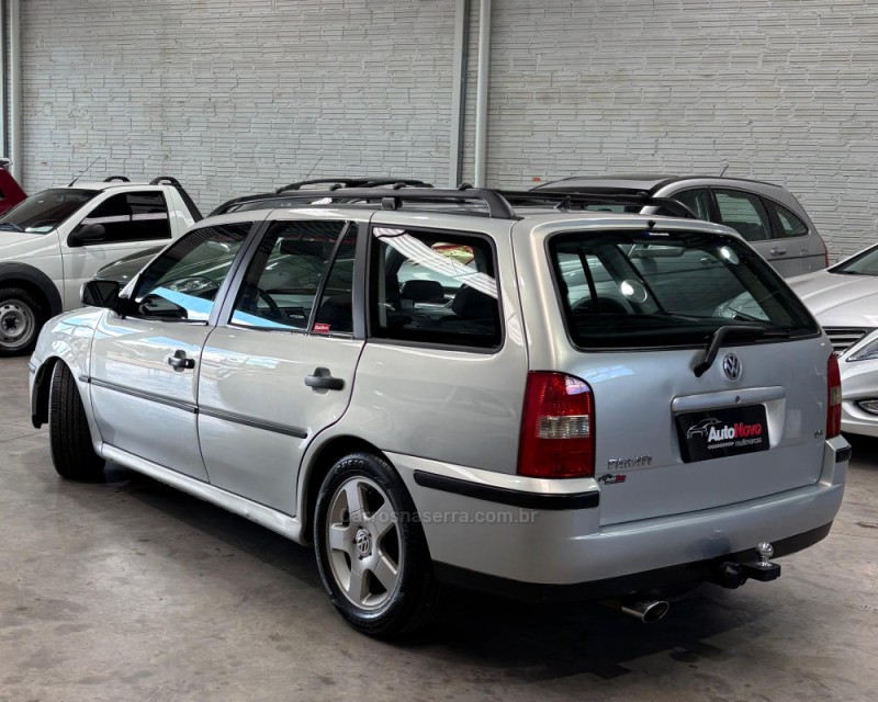 PARATI 1.6 MI 8V GASOLINA 4P MANUAL G.III - 2000 - VACARIA