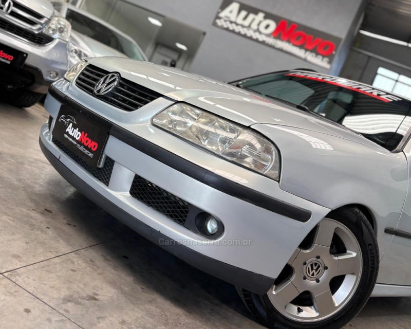 PARATI 1.6 MI 8V GASOLINA 4P MANUAL G.III - 2000 - VACARIA
