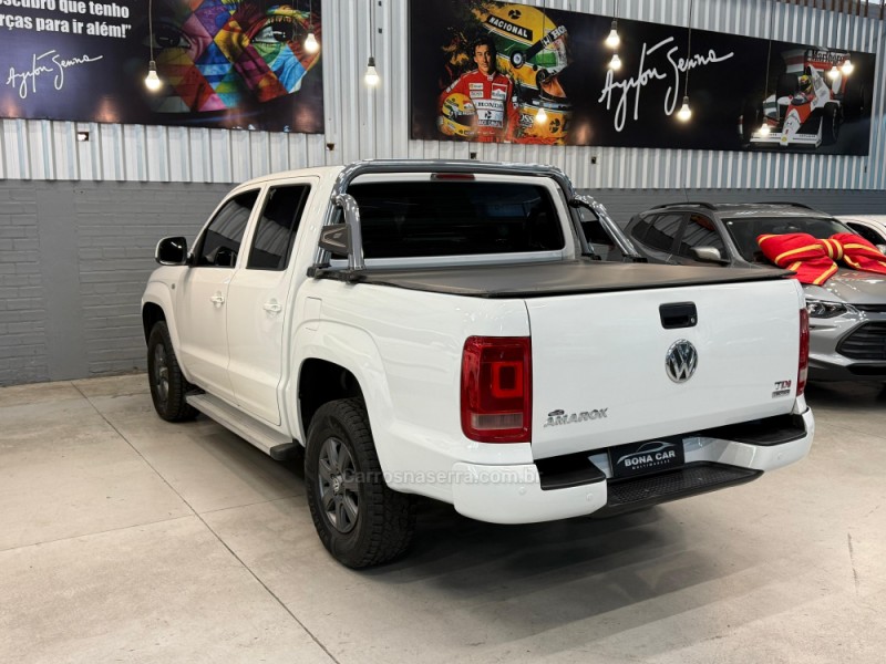 AMAROK 2.0 SE 4X4 CD 16V TURBO INTERCOOLER DIESEL 4P MANUAL - 2015 - CAXIAS DO SUL
