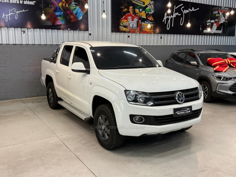 AMAROK 2.0 SE 4X4 CD 16V TURBO INTERCOOLER DIESEL 4P MANUAL - 2015 - CAXIAS DO SUL