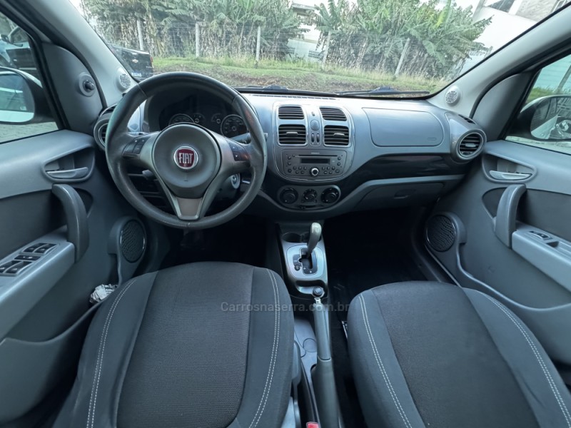 GRAND SIENA 1.6 MPI ESSENCE 16V FLEX 4P AUTOMATIZADO - 2013 - FELIZ
