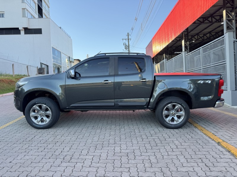 S10 2.8 LTZ 4X4 CD TURBO DIESEL 4P AUTOMÁTICO