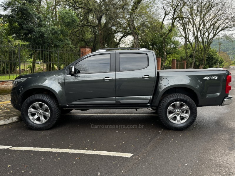 S10 2.8 LTZ 4X4 CD TURBO DIESEL 4P AUTOMÁTICO