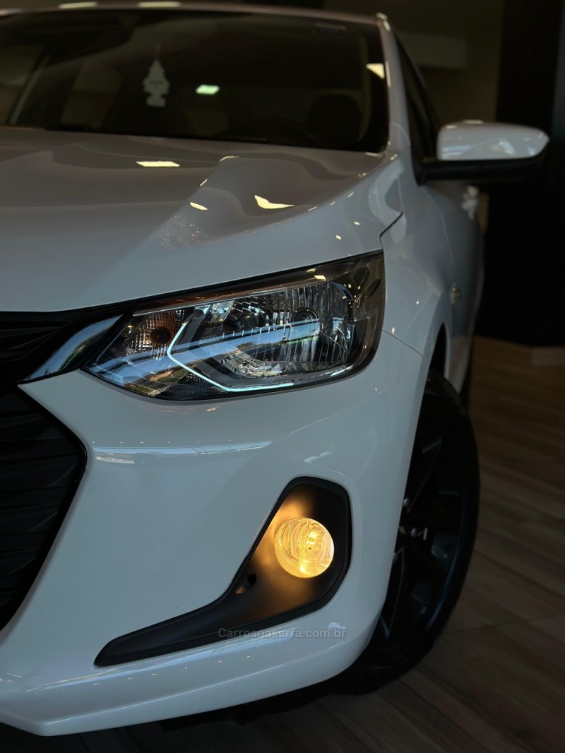ONIX 1.0 LT2 PLUS 12V FLEX 4P MANUAL - 2022 - CAXIAS DO SUL