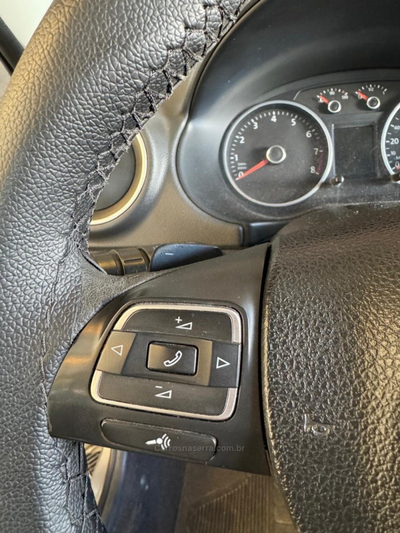 VOYAGE 1.6 MI 8V FLEX 4P AUTOMATIZADO - 2014 - CAXIAS DO SUL