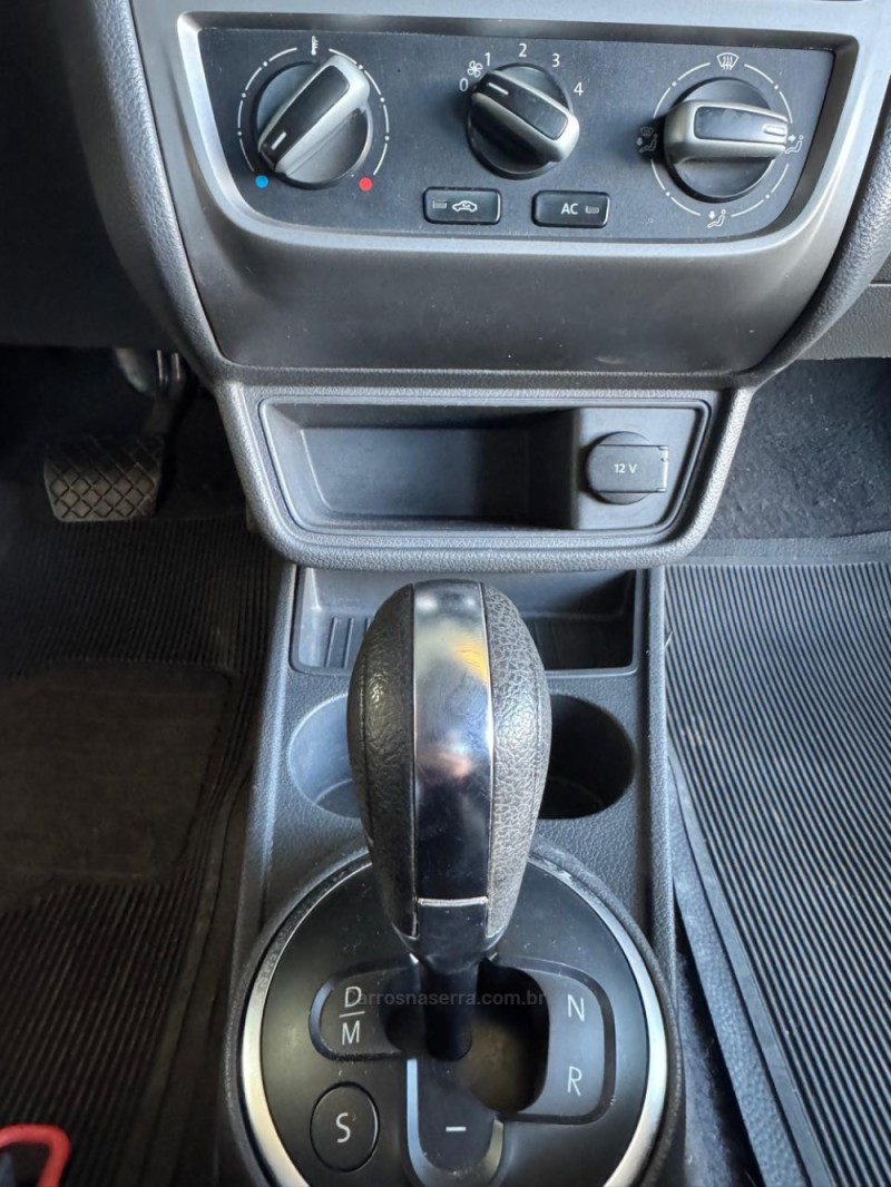 VOYAGE 1.6 MI 8V FLEX 4P AUTOMATIZADO - 2014 - CAXIAS DO SUL